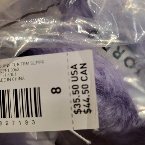 Torrid Lilac Faux fur fuzzy slippers - Picture 8 of 12